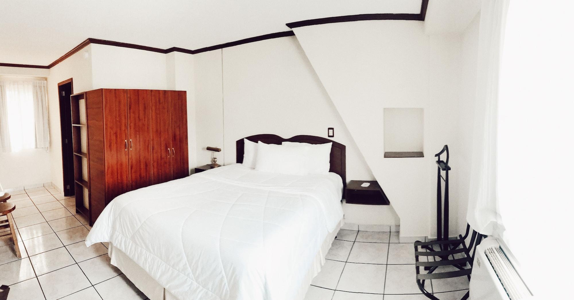 Hotel Gardenia Inn Σαν Σαλβαντόρ Εξωτερικό φωτογραφία
