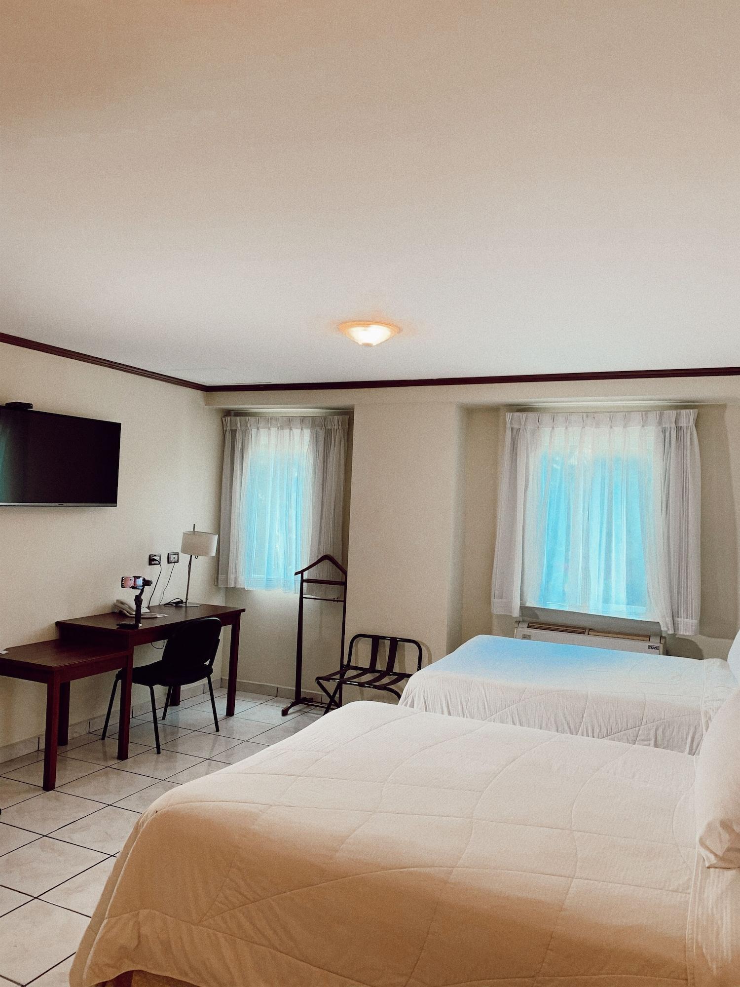 Hotel Gardenia Inn Σαν Σαλβαντόρ Εξωτερικό φωτογραφία