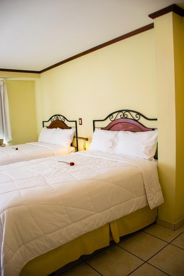 Hotel Gardenia Inn Σαν Σαλβαντόρ Εξωτερικό φωτογραφία