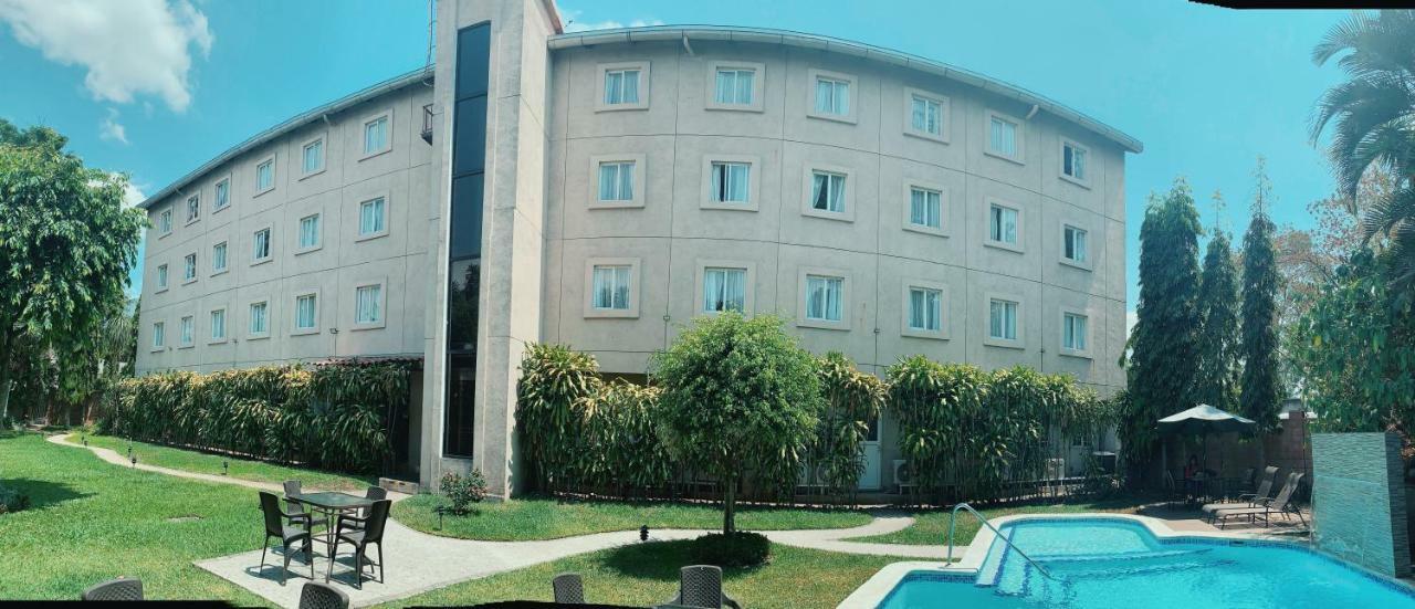 Hotel Gardenia Inn Σαν Σαλβαντόρ Εξωτερικό φωτογραφία